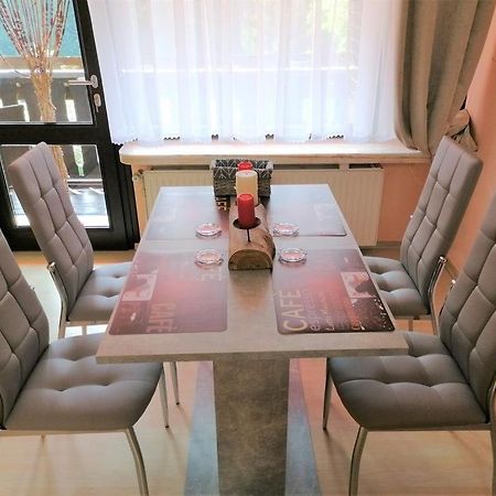 Top Ferienwohnung Mit Tiefgaragenstellplatz, Auch Fuer Laengere Aufenthalte Sasbachwalden Ngoại thất bức ảnh