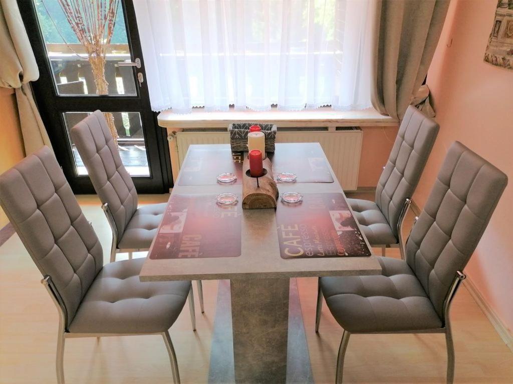 Top Ferienwohnung Mit Tiefgaragenstellplatz, Auch Fuer Laengere Aufenthalte Sasbachwalden Ngoại thất bức ảnh